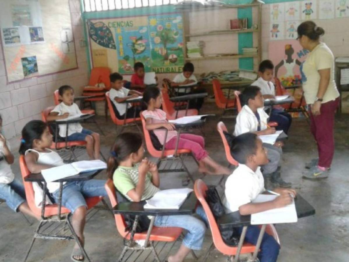 Escuelas y colegios retoman clases este martes en Honduras