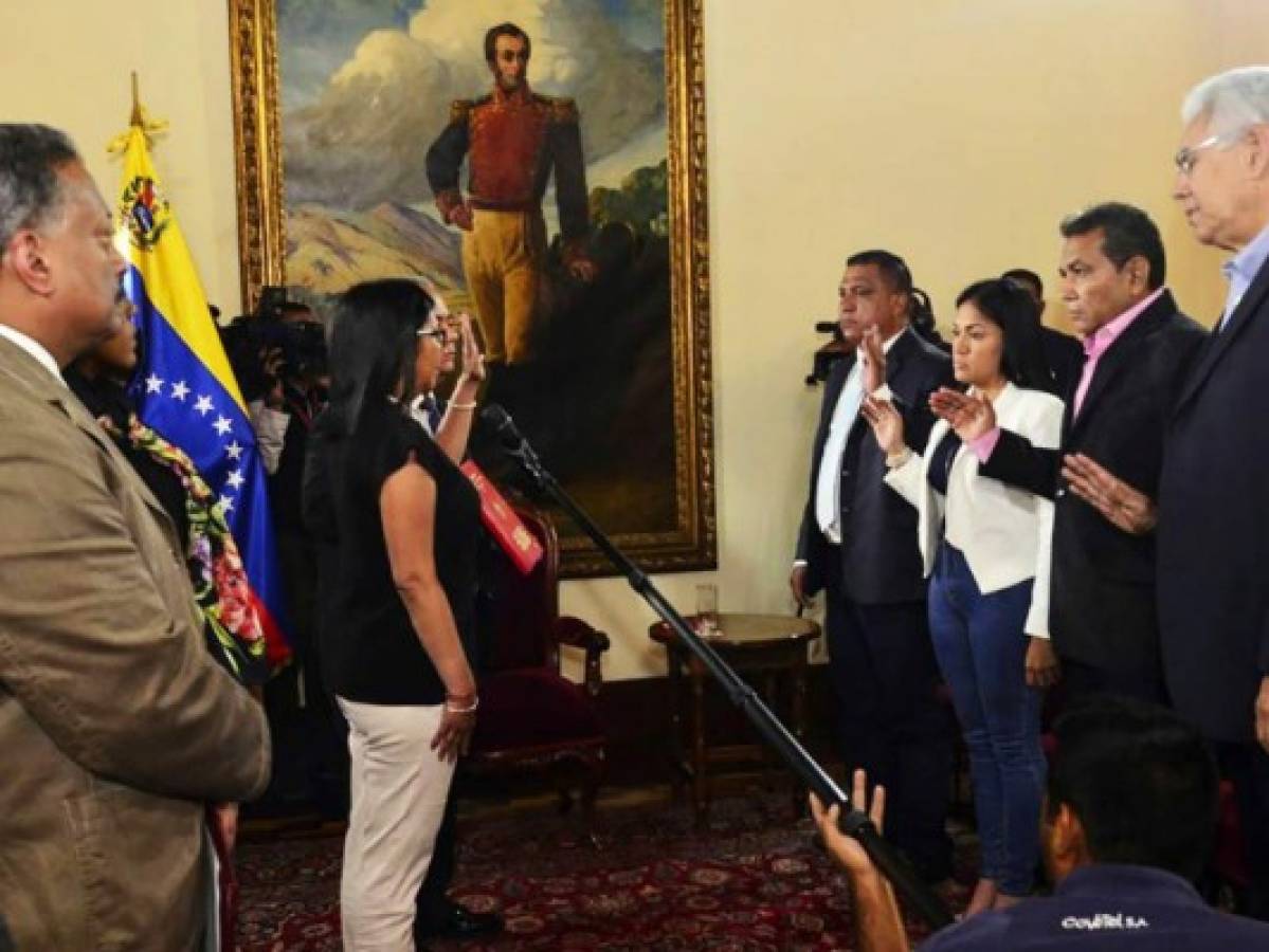 Gobernadores de oposición se juramentaron este lunes en Venezuela