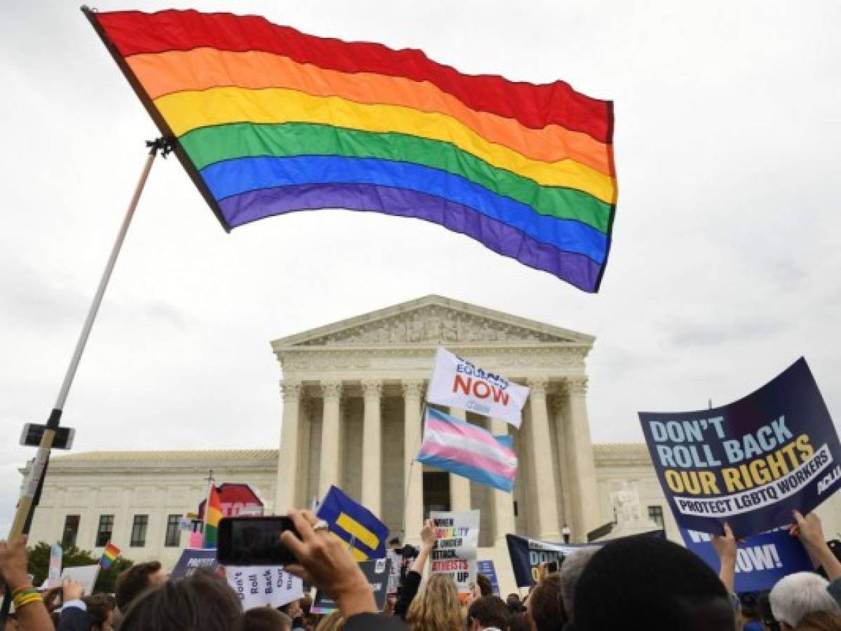 Corte Suprema de EEUU emite fallo para proteger a trabajadores LGBT