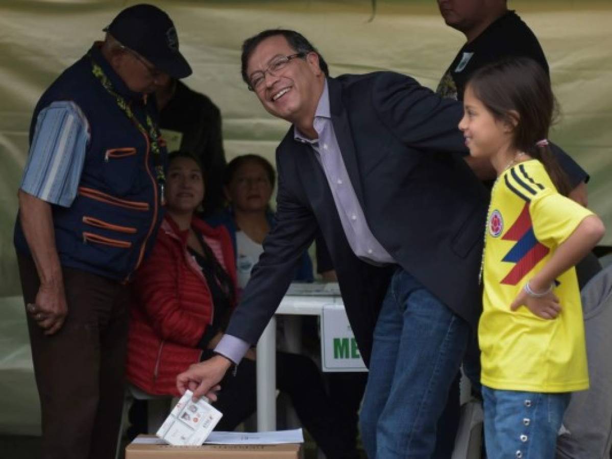 Gustavo Petro, el exguerrillero que revoluciona la política en Colombia