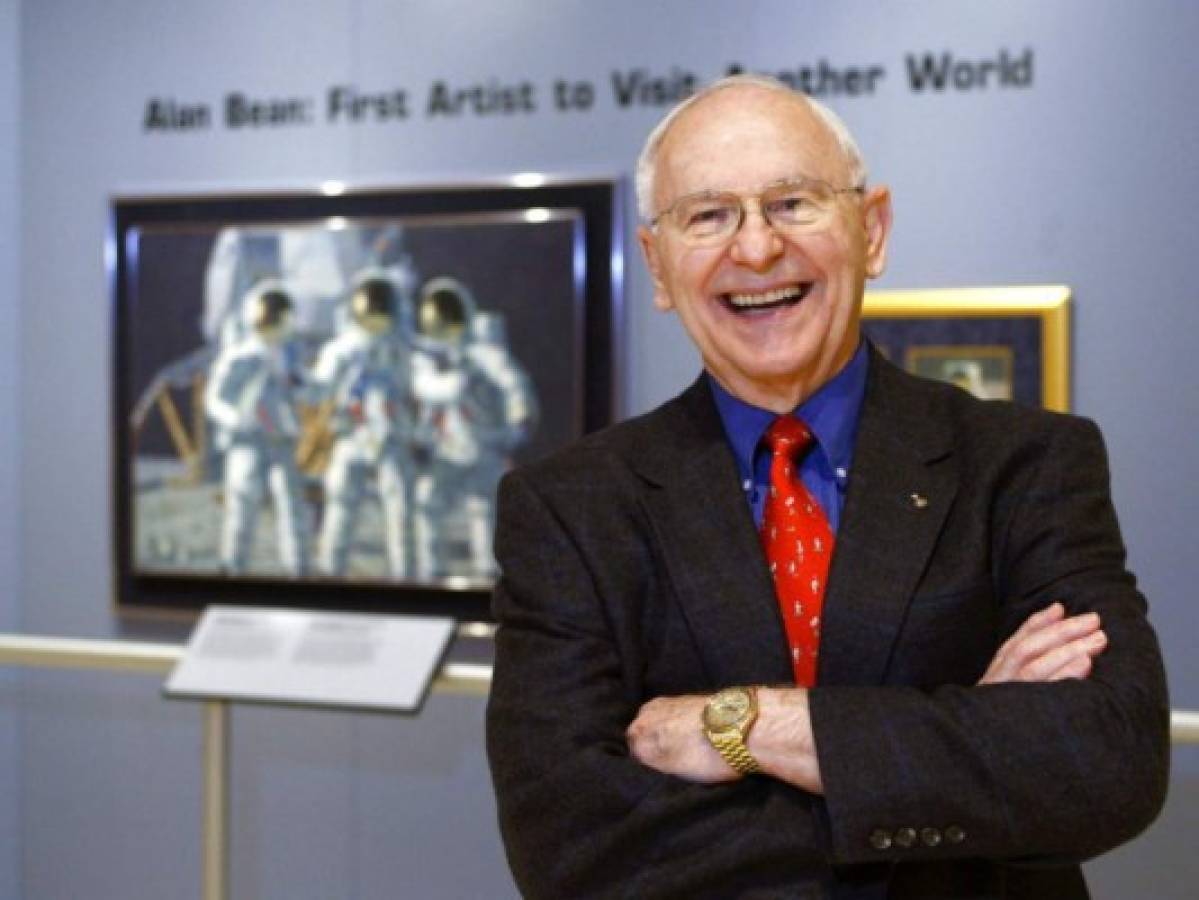 Alan Bean, en 2008, este sábado murió en un hospital metodista de Texas a la edad de 86 años. (Foto: AP)