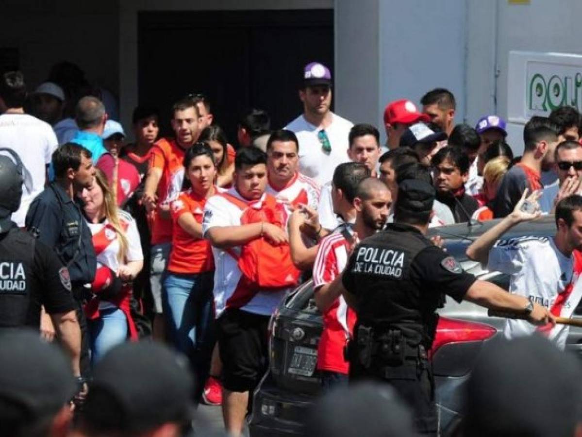 Detenido uno de los presuntos líderes del atentado al bus de Boca previo a la final de Libertadores