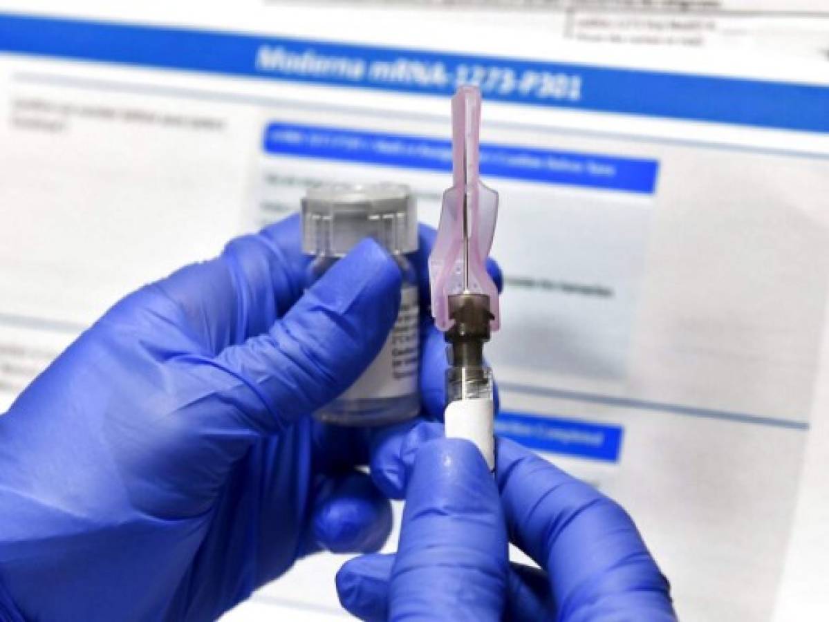 Vacuna china contra covid-19 estará disponible al público en noviembre