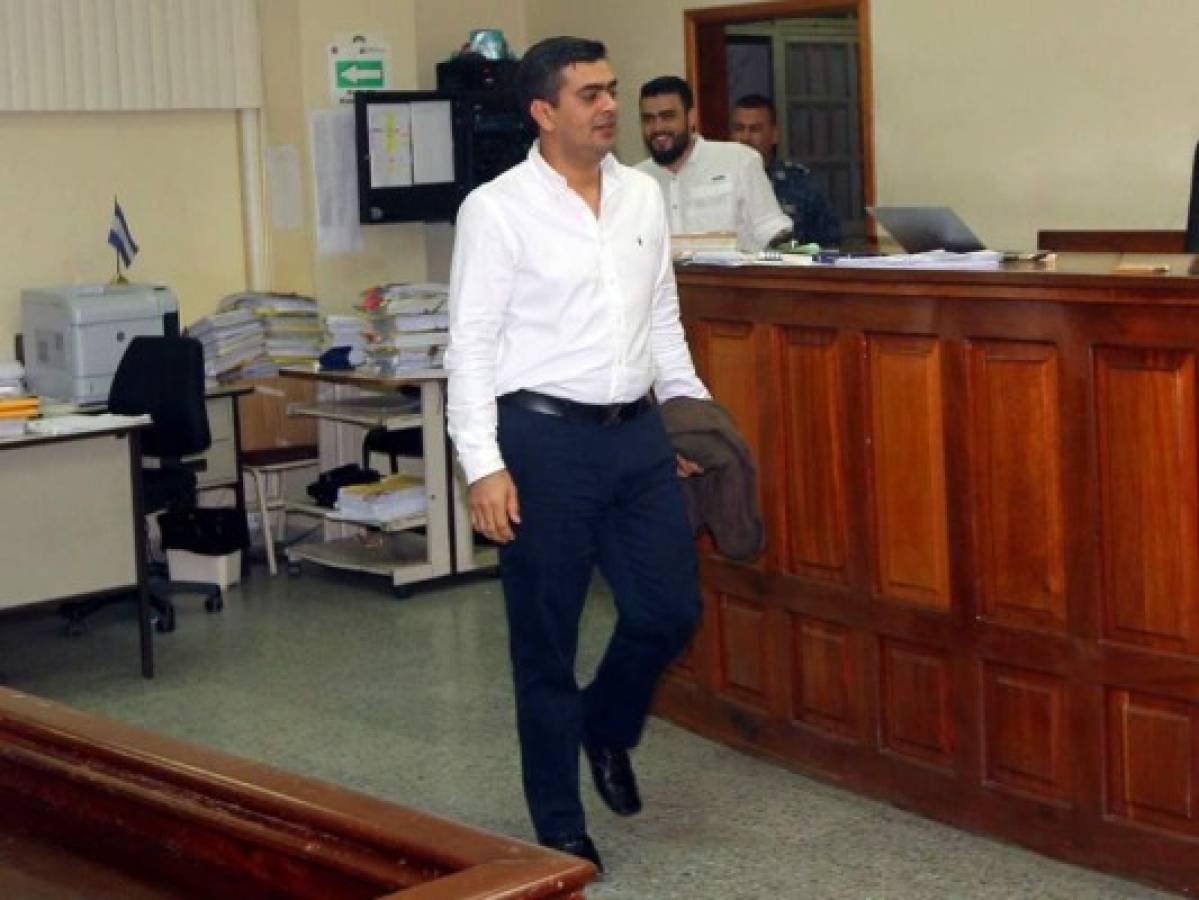 Desarrollan audiencia a exalcalde de Yoro, Arnaldo Urbina