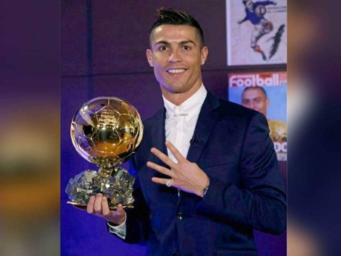 Cristiano Ronaldo: 'Si jugara con Messi, tendría más Balones”