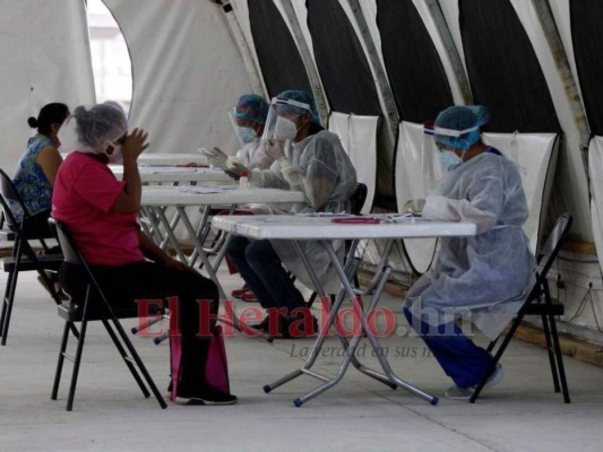 Los centros de triaje están recibiendo a diario una gran afluencia de pacientes con síntomas de coronavirus. Foto: El Heraldo