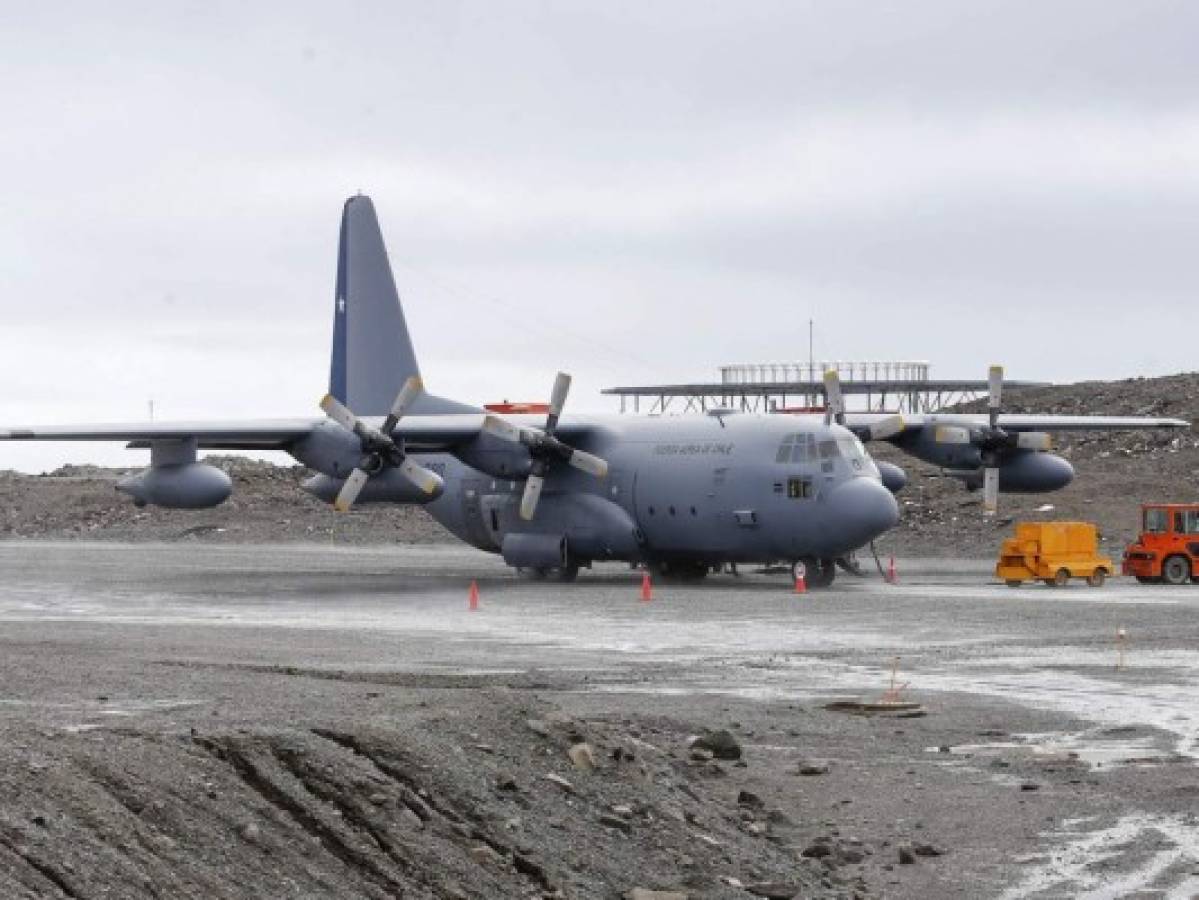 Avión militar desaparecido en Chile; despliegan intensa búsqueda