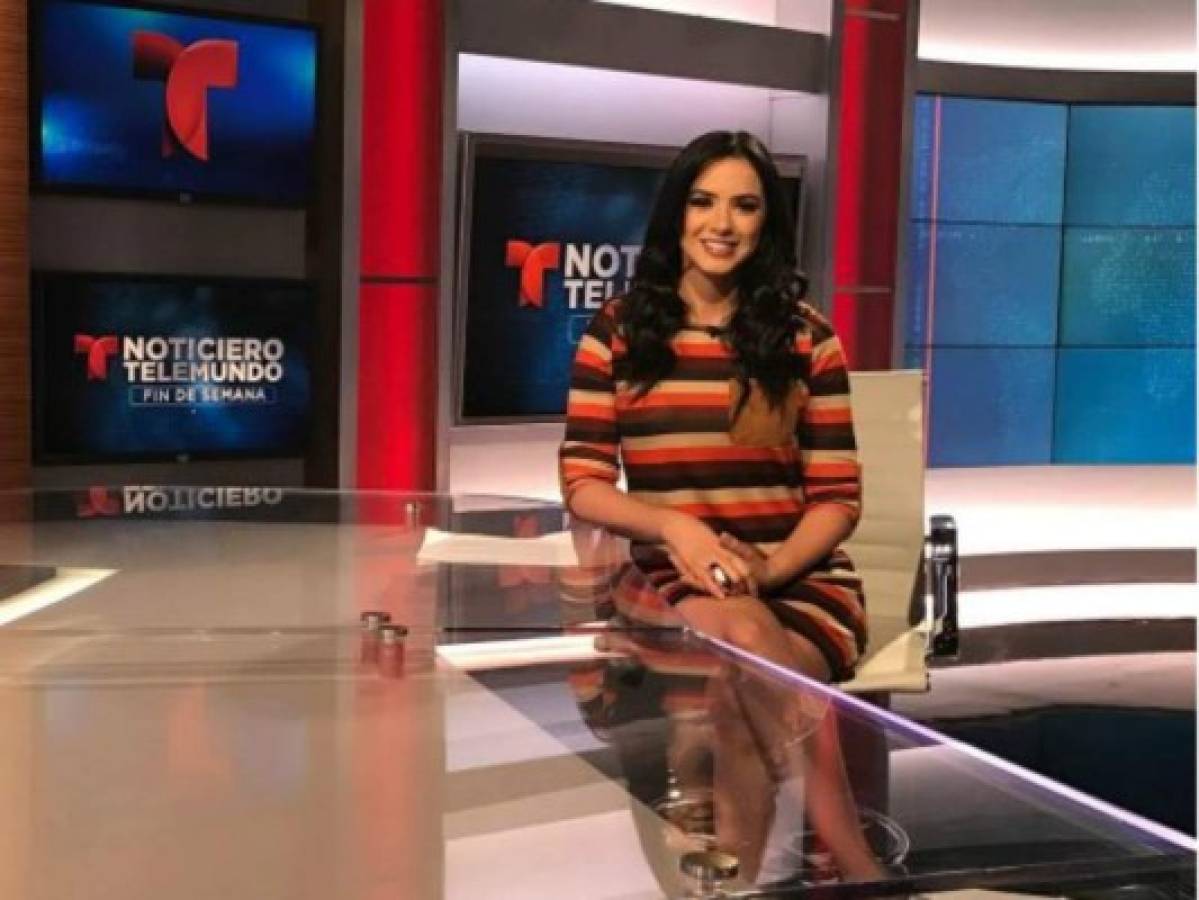 Hondureña Ana Jurka celebra premio Emmy que ganó junto al equipo de Deportes Telemundo