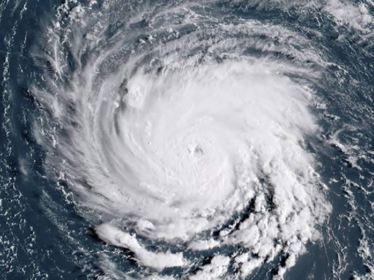 Un millón de personas deben evacuar en Carolina del Sur por huracán Florence