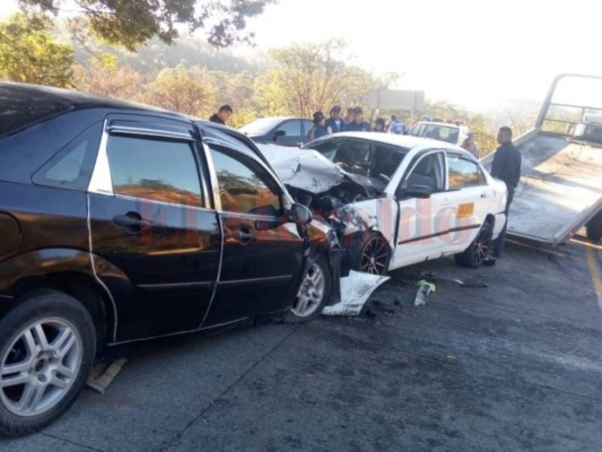 Dos personas muertas deja choque entre taxi y turismo en Sabanagrande