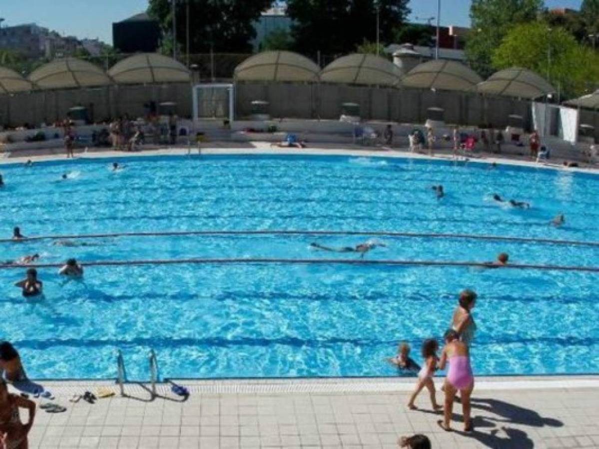 Racismo: Familia boliviana fue expulsada de una piscina porque 'ensuciaban el agua”