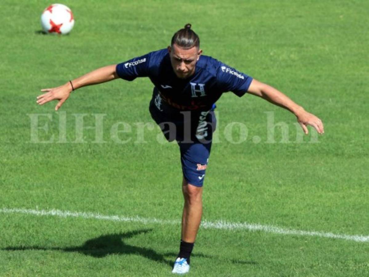 Erick Andino Portillo renovó contrato por tres años con Motagua