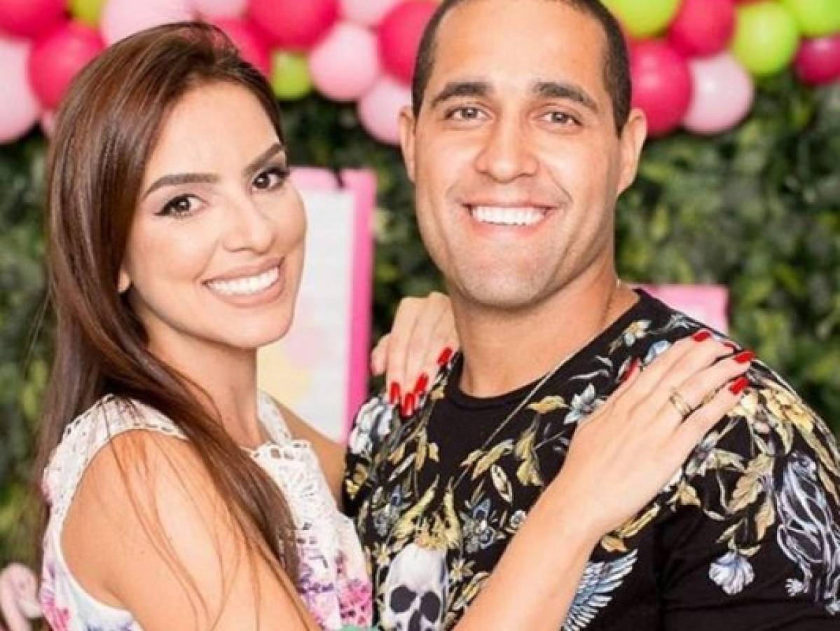 Novia embarazada muere minutos antes de llegar al altar