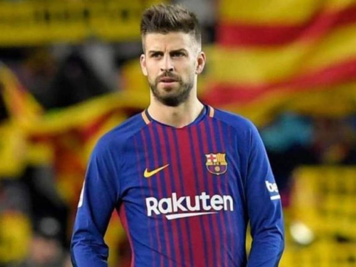 ¡Piqué aparece con un look sorprendente! ¿Se lo habrá mandado Shakira?