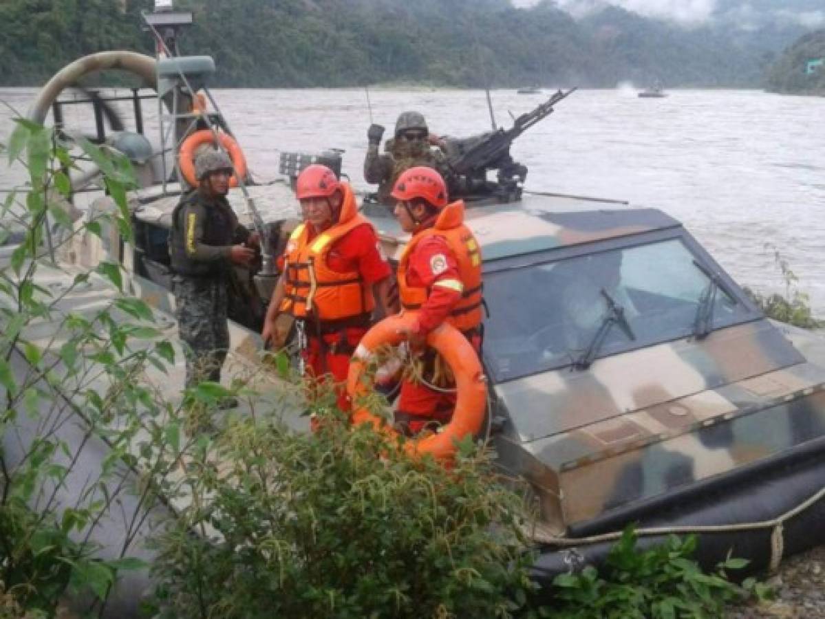 Al menos 16 desaparecidos tras caer puente colgante en sur de Perú