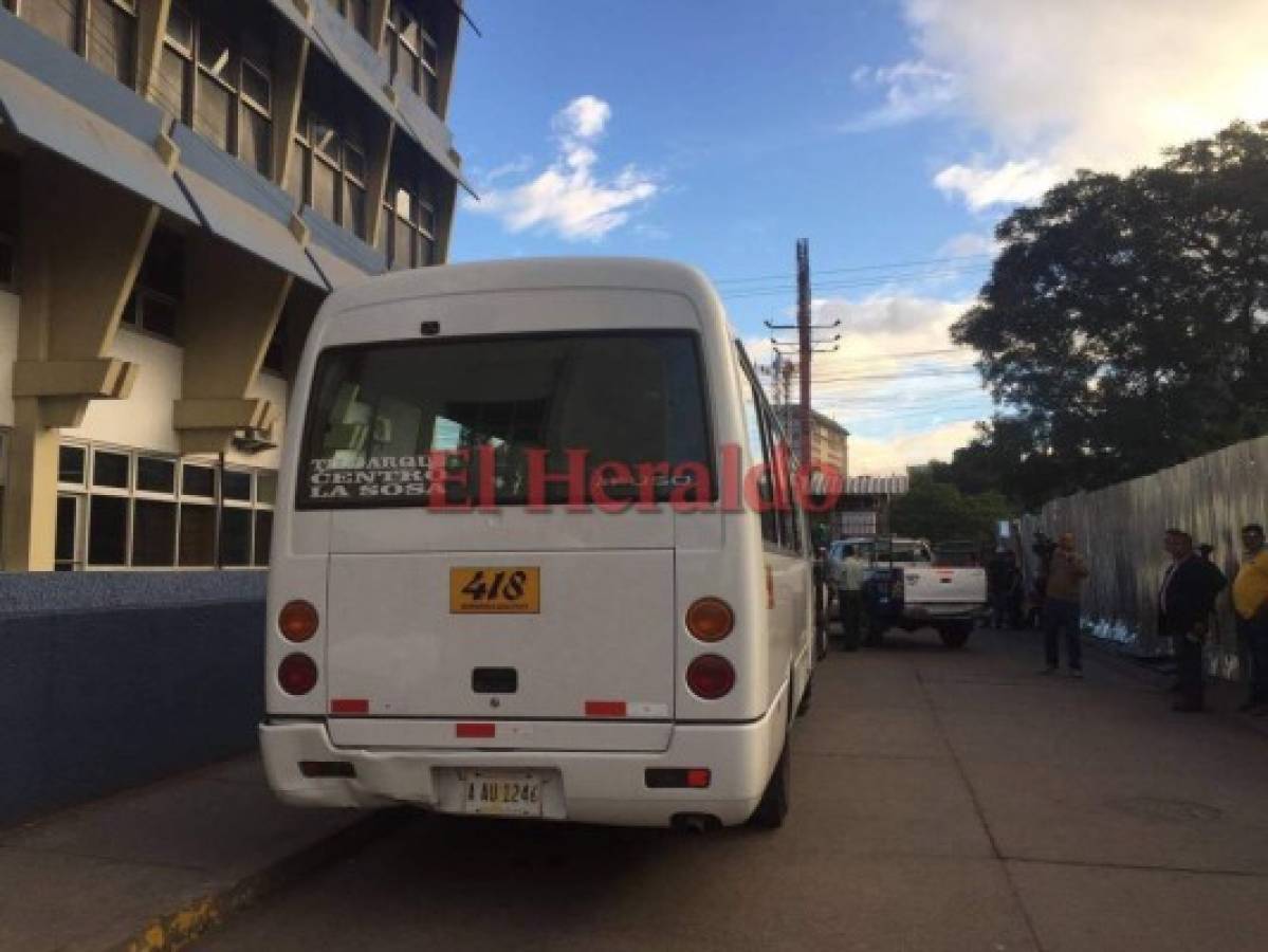 Atentan contra conductor de bus rapidito y se traslada malherido al Hospital Escuela Universitario
