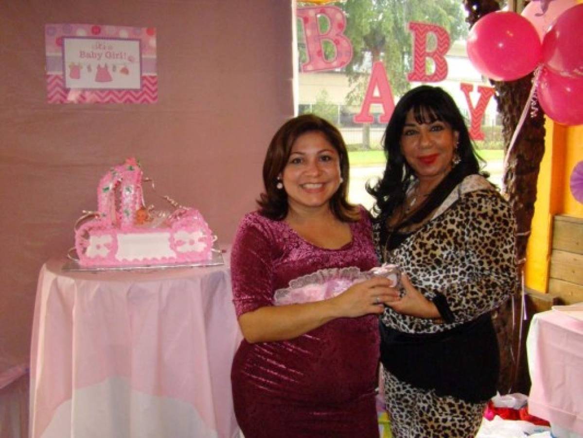 Tonos rosa para celebrar el nacimiento de Allyson Cristine