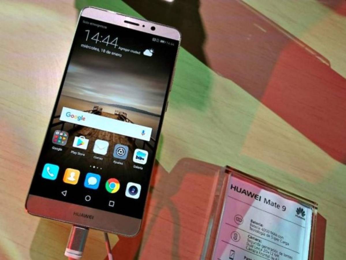 Huawei Mate P9, una de las nuevas sensaciones en el mercado de los Smartphones en el mundo, ya está disponible en todas las tiendas Claro de Honduras.