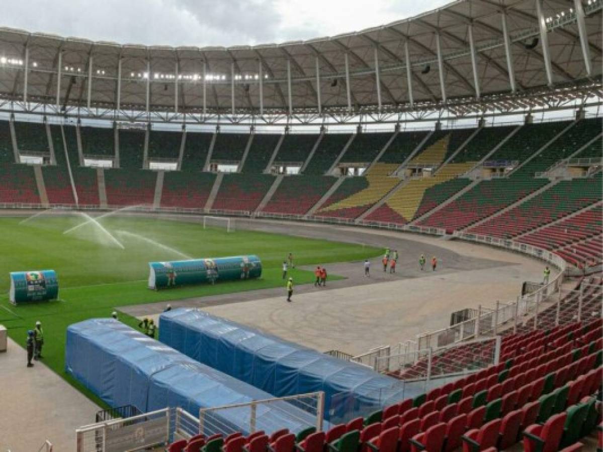 Estadio de Yaundé donde hubo avalancha mortal no acogerá partido de cuartos de Copa de África  