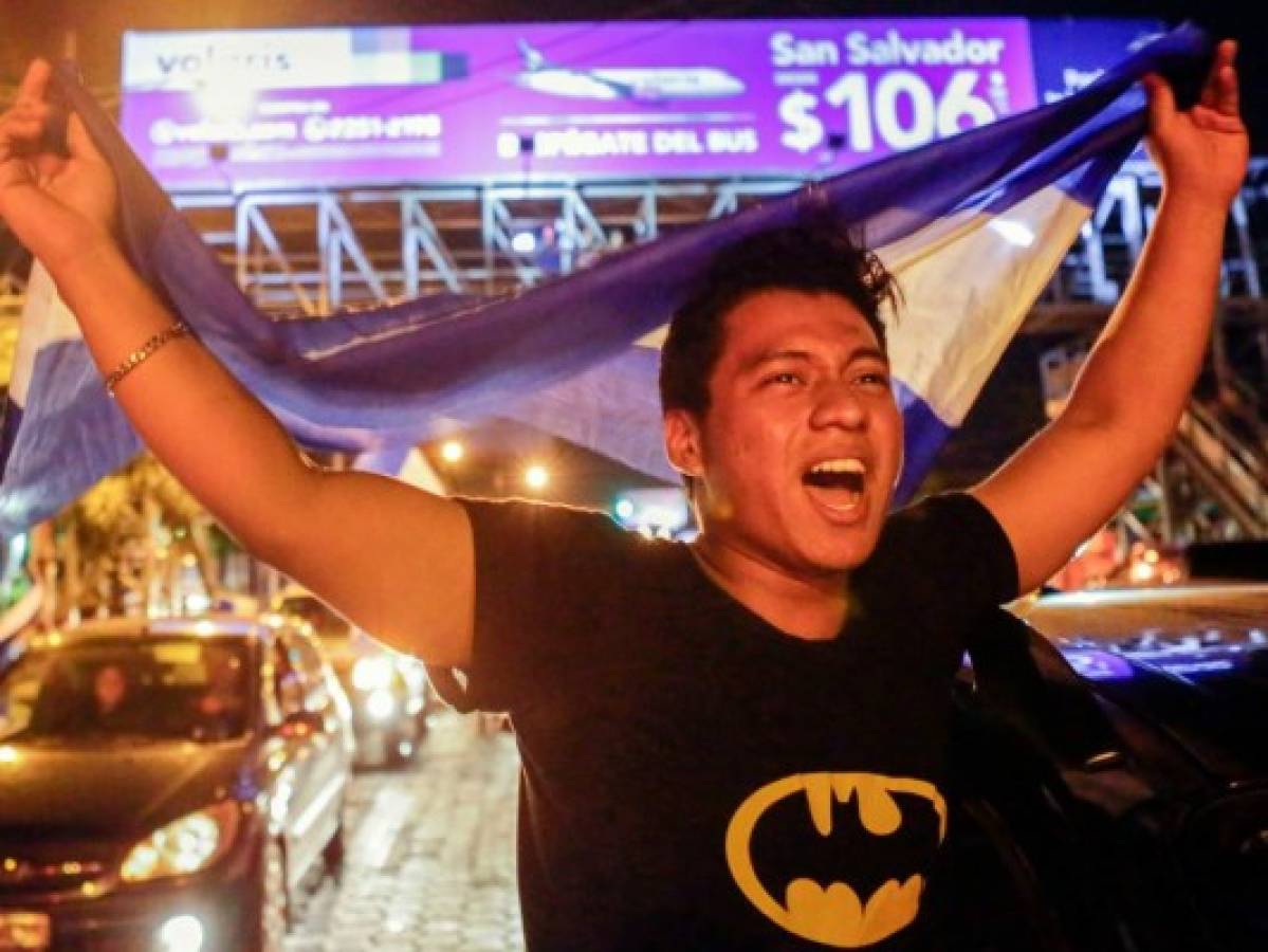 Daniel Ortega libera a jóvenes detenidos pero las protestas siguen en las calles de Nicaragua