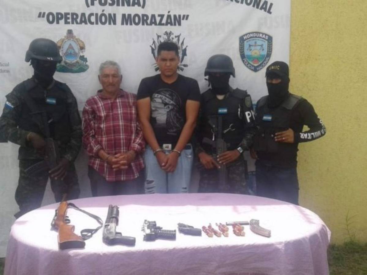 Capturan a tres personas con armas de grueso calibre en Copán