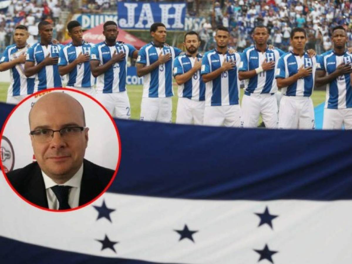 MísterChip se declara hincha de la Selección de Honduras