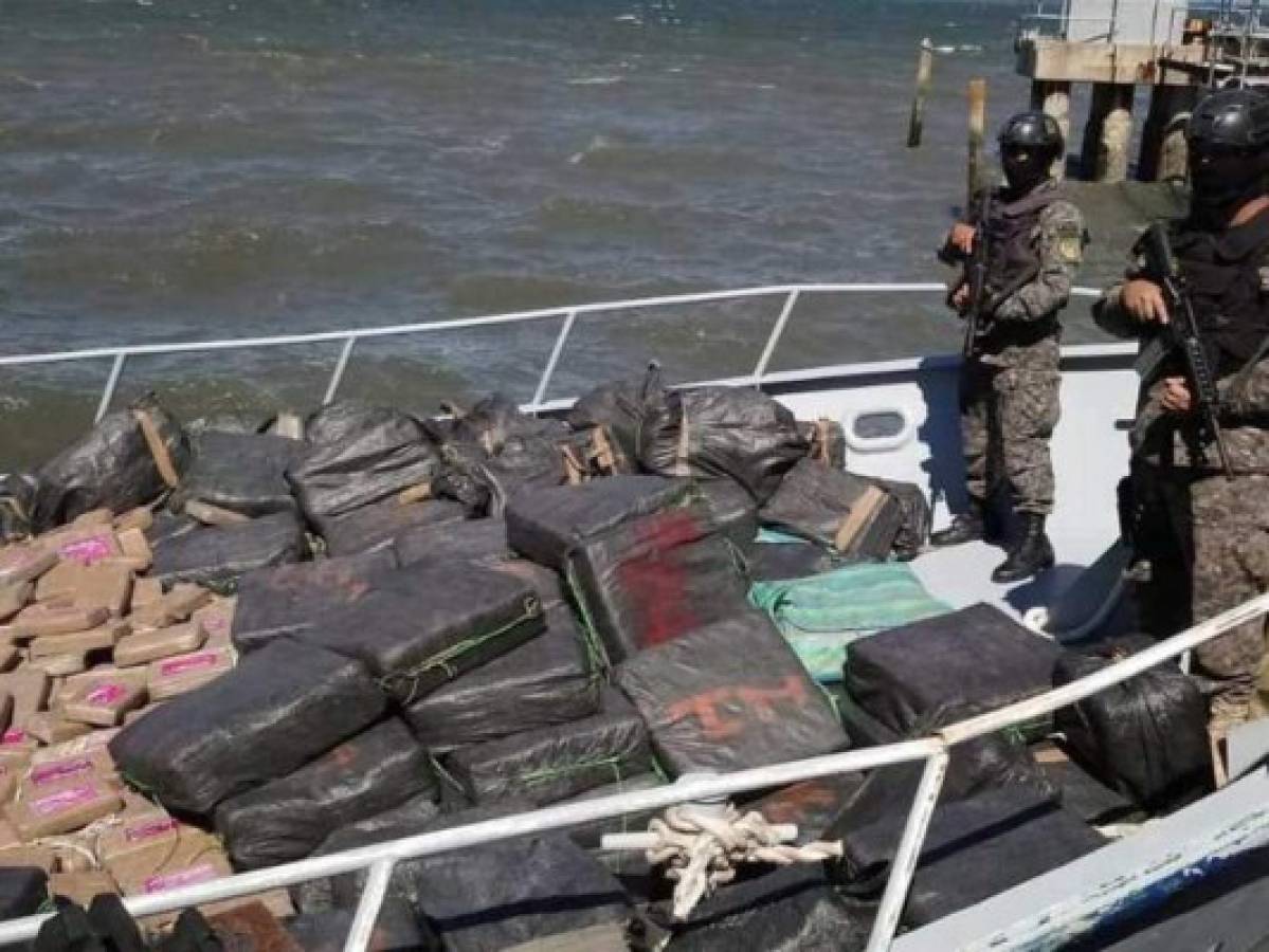 Fuerza Naval de El Salvador incauta seis toneladas de cocaína