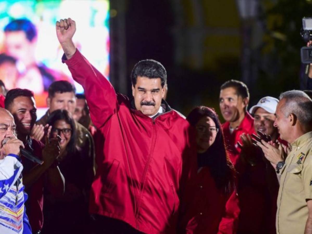 Nicolás Maduro, el chofer que se resiste a perder el control del autobús