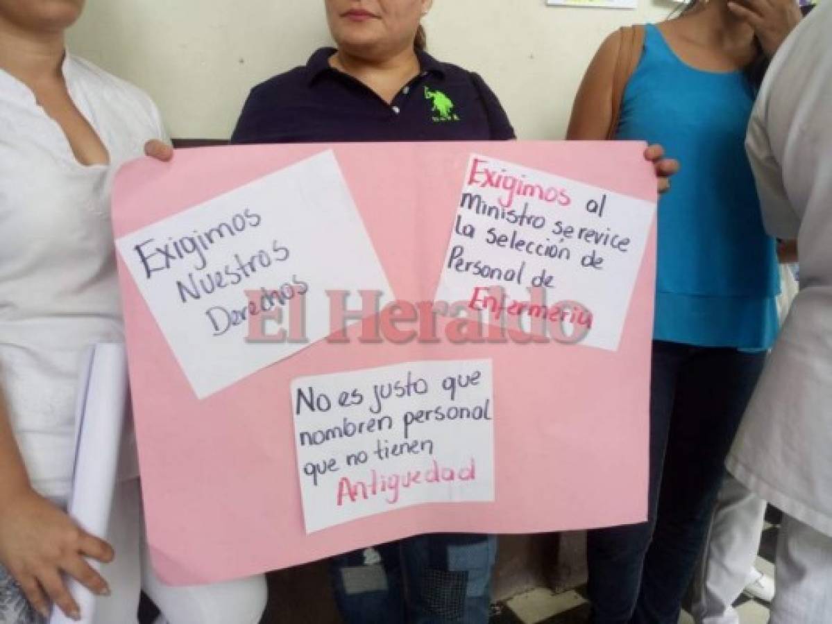 Protesta: Empleados por contrato del Hospital San Felipe exigen una plaza