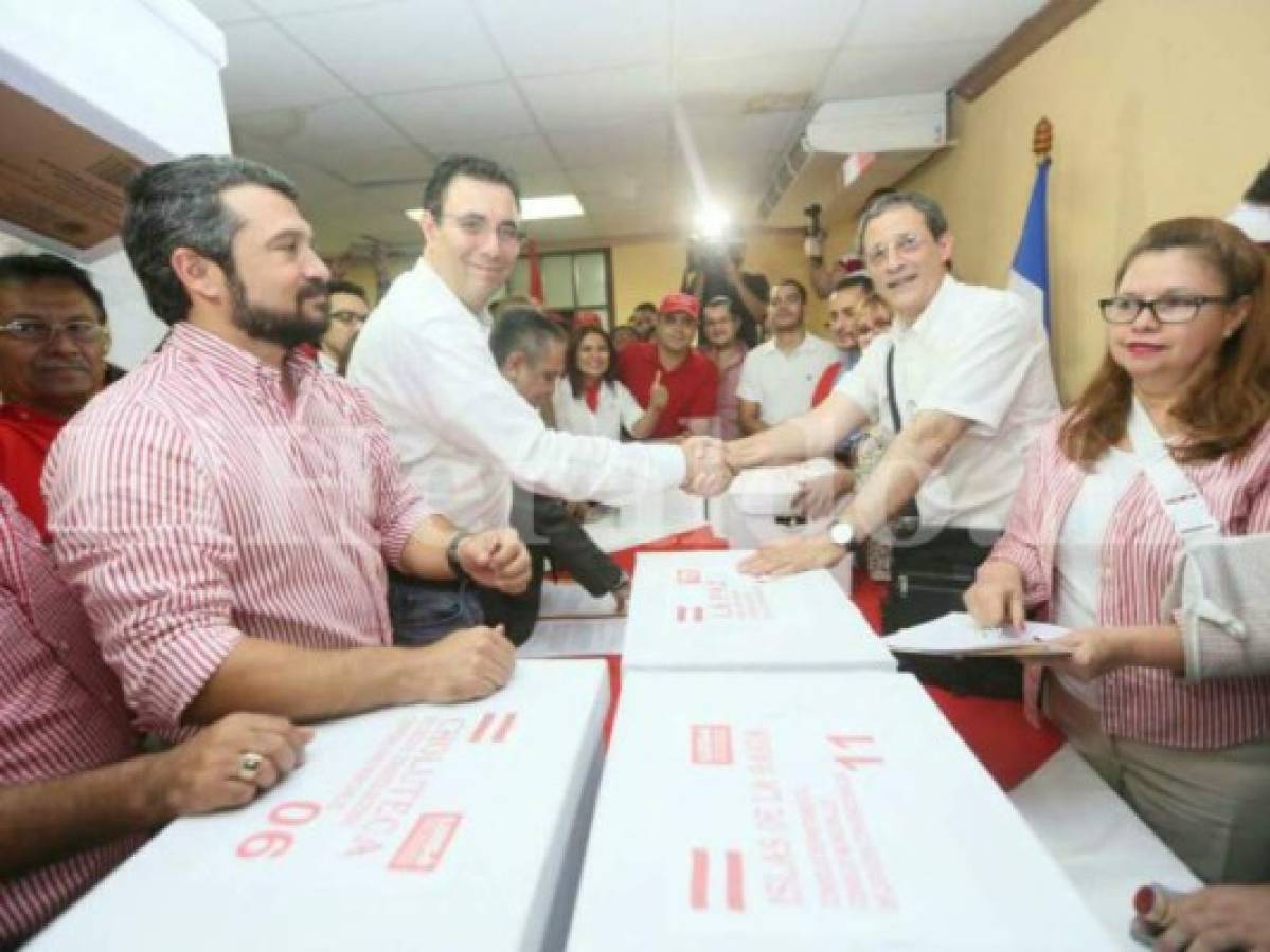 La corriente liberal de Luis Zelaya lleva a Maribel Espinoza y Gracia de Villeda como designadas presidenciales (Foto: El Heraldo Honduras/ Noticias de Honduras)