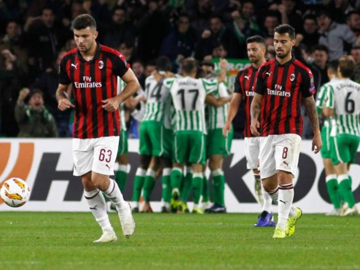 AC Milan se retira de la Europa League por violaciones financieras