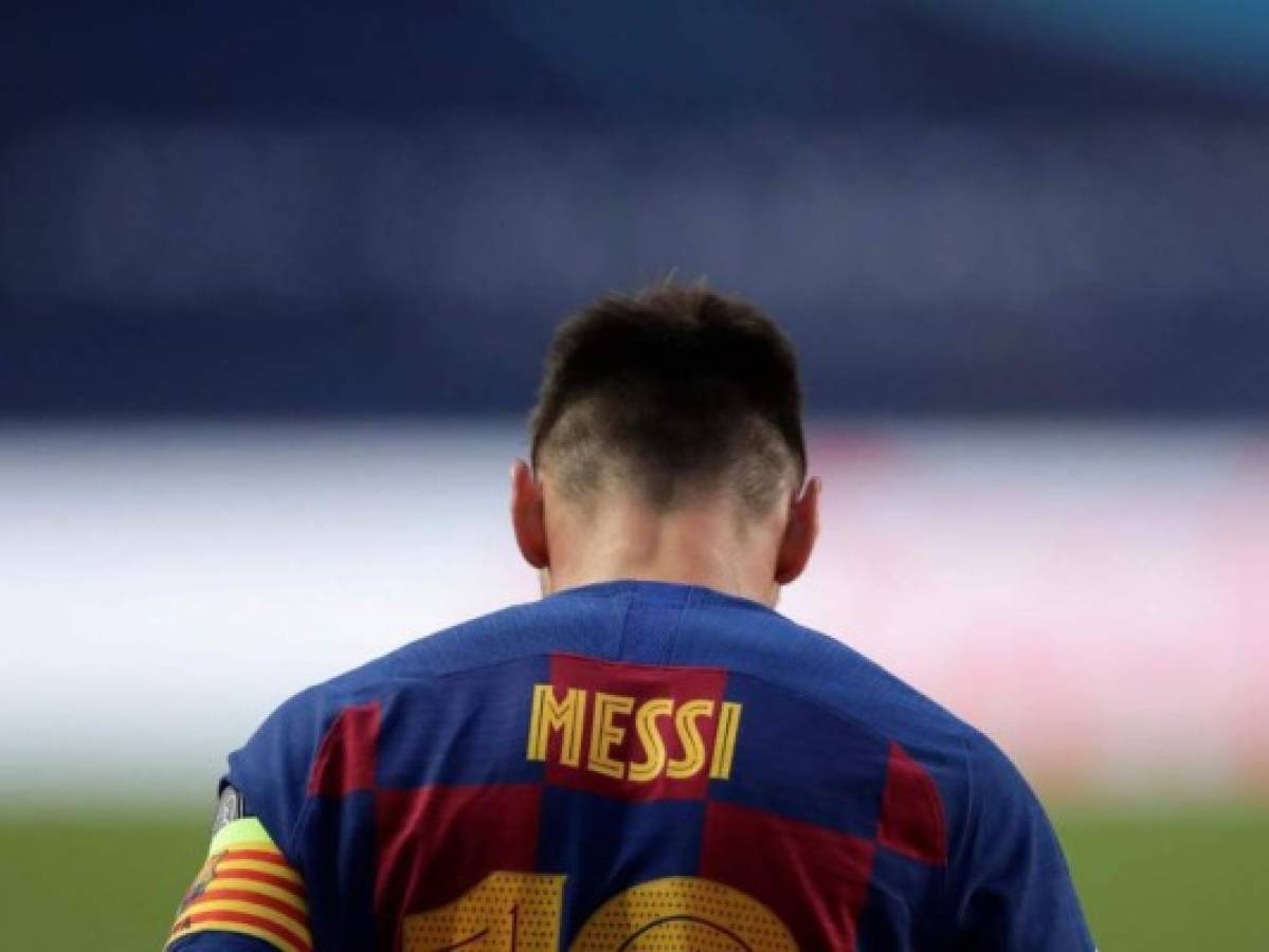 Messi pide perdón al Barcelona y cierra la crisis