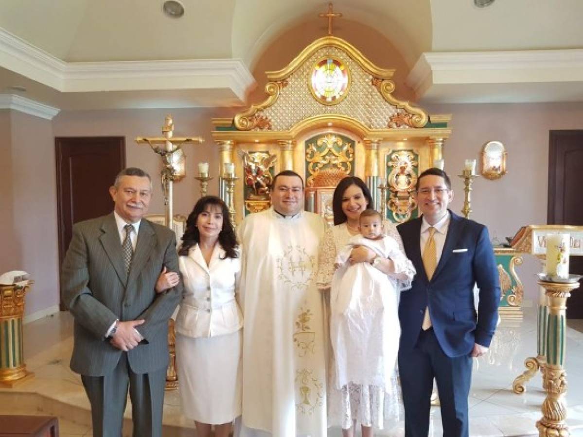 En íntima ceremonia Leonardo se incorpora a la familia de Cristo