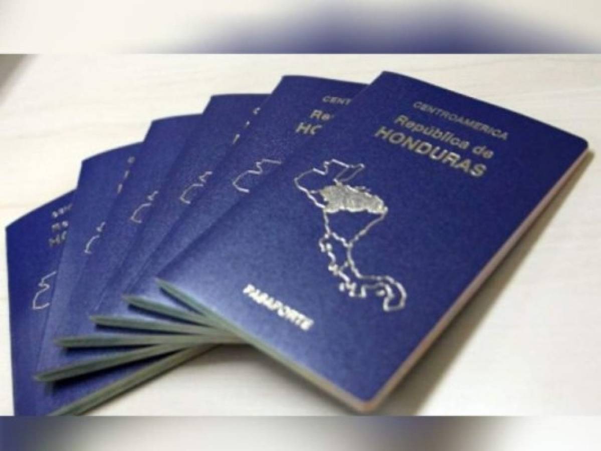 Hondureños en EEUU denuncian a consulados por no emitir pasaportes, temen por el TPS