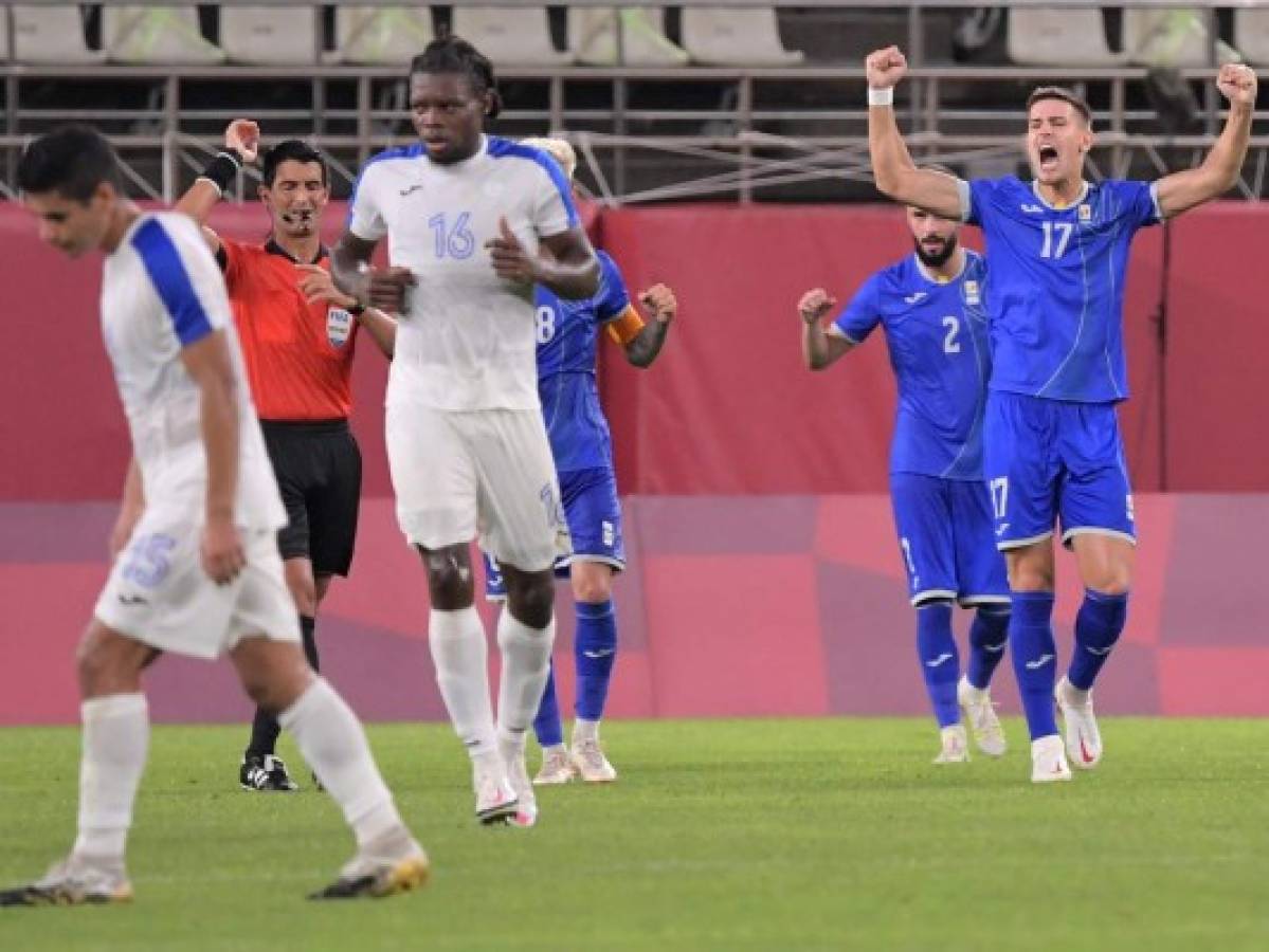 Técnico de Rumania manifestó que el triunfo ante Honduras no fue fácil