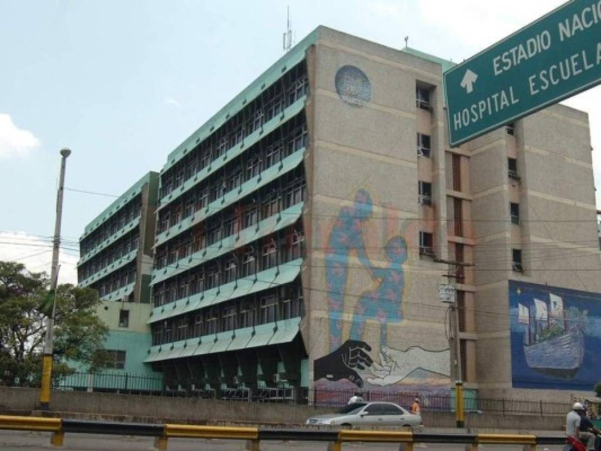 Hospital Escuela reporta colapso en las salas de pacientes de covid-19
