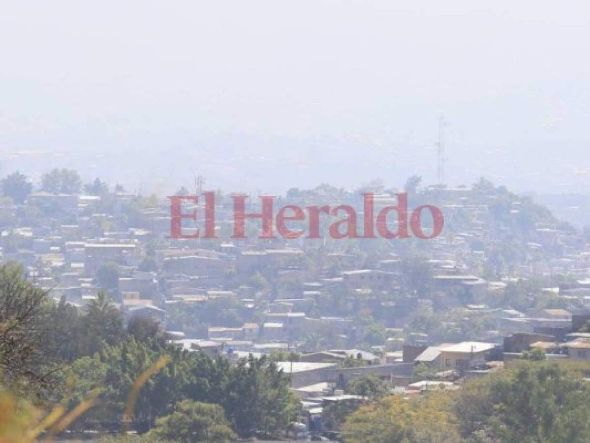 Una capital de Honduras gris por el humo de los incendios forestales