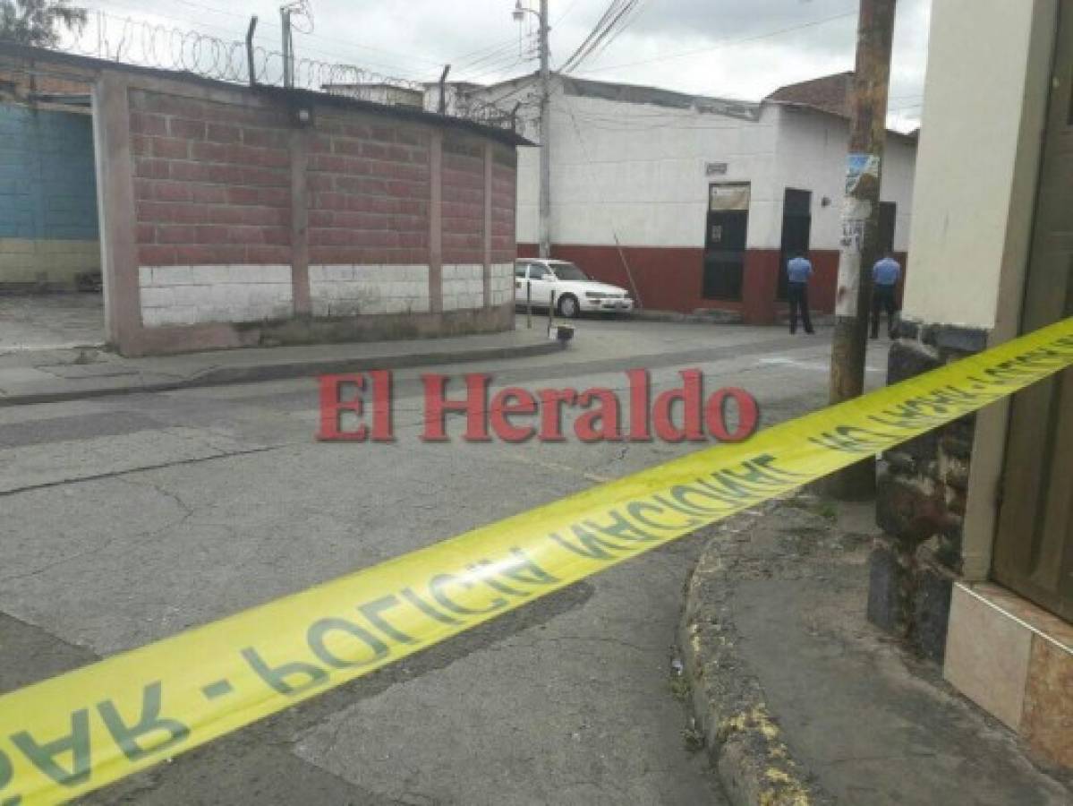 El barrio La Hoya de la capital de Honduras también está siendo golpeado por la criminalidad. (Foto: Álex Pérez / EL HERALDO)