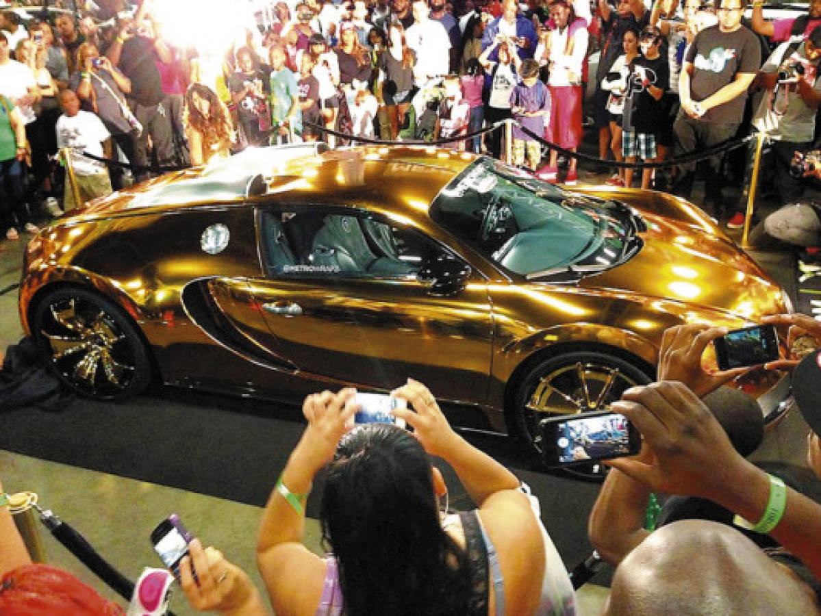 Bugatti revestido en oro