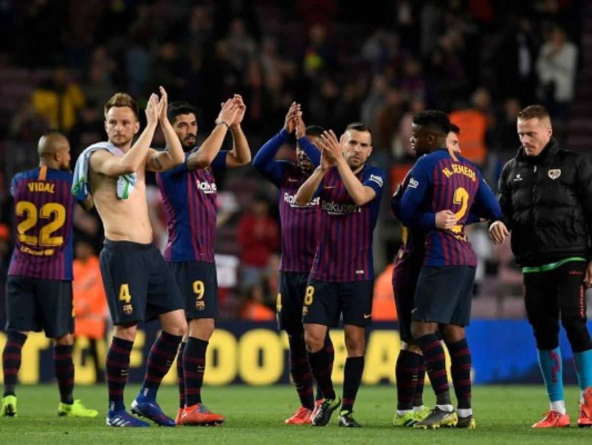 El Barcelona remonta ante el Rayo (3-1) y ya piensa en el Lyon