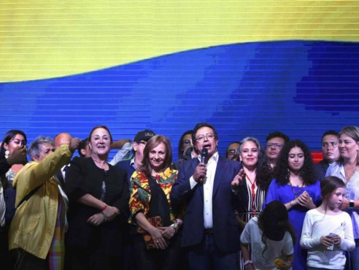 Presidente electo de Colombia, Iván Duque, anuncia 'correcciones' a pacto de paz con FARC