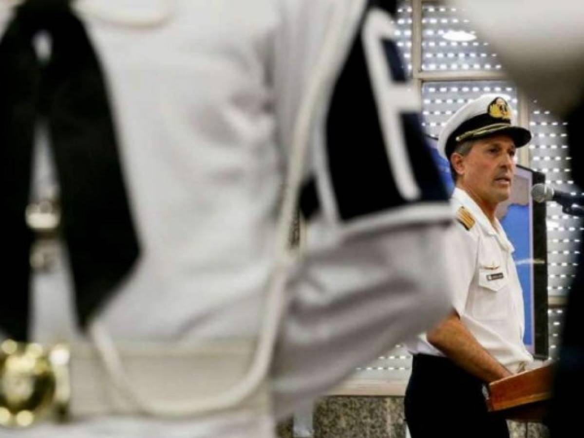 Armada investiga internamente desaparición de submarino