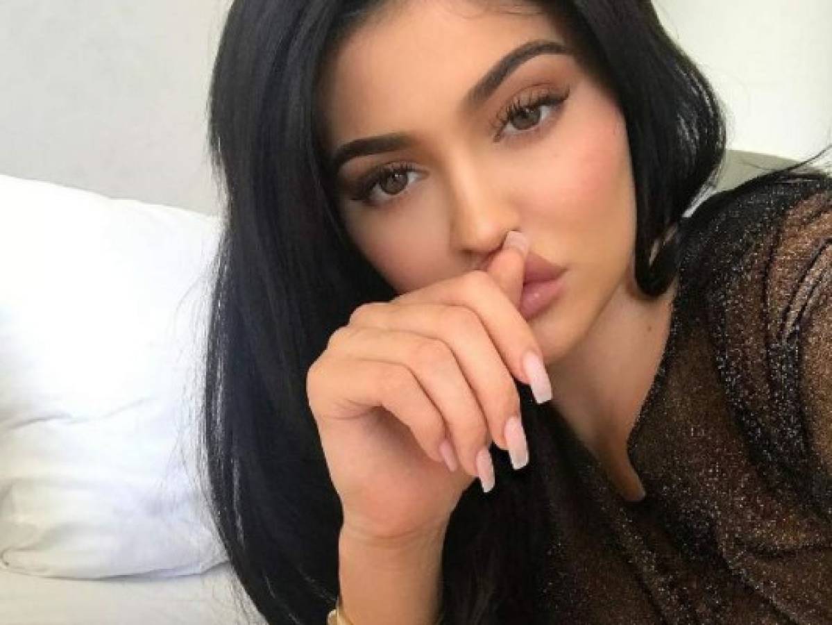 Con esta foto Kylie Jenner desmentiría su embarazo