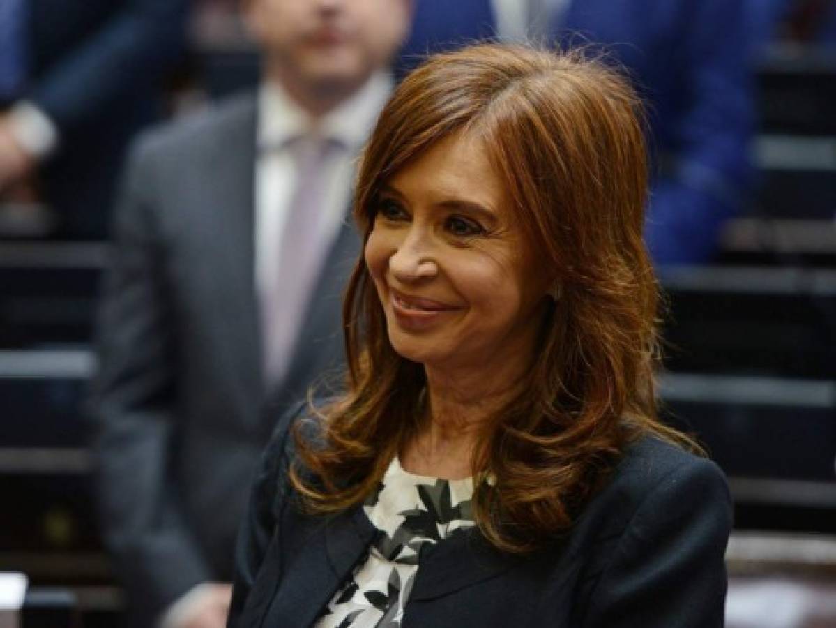 Piden arresto para Cristina Fernández por encubrimiento atentado
