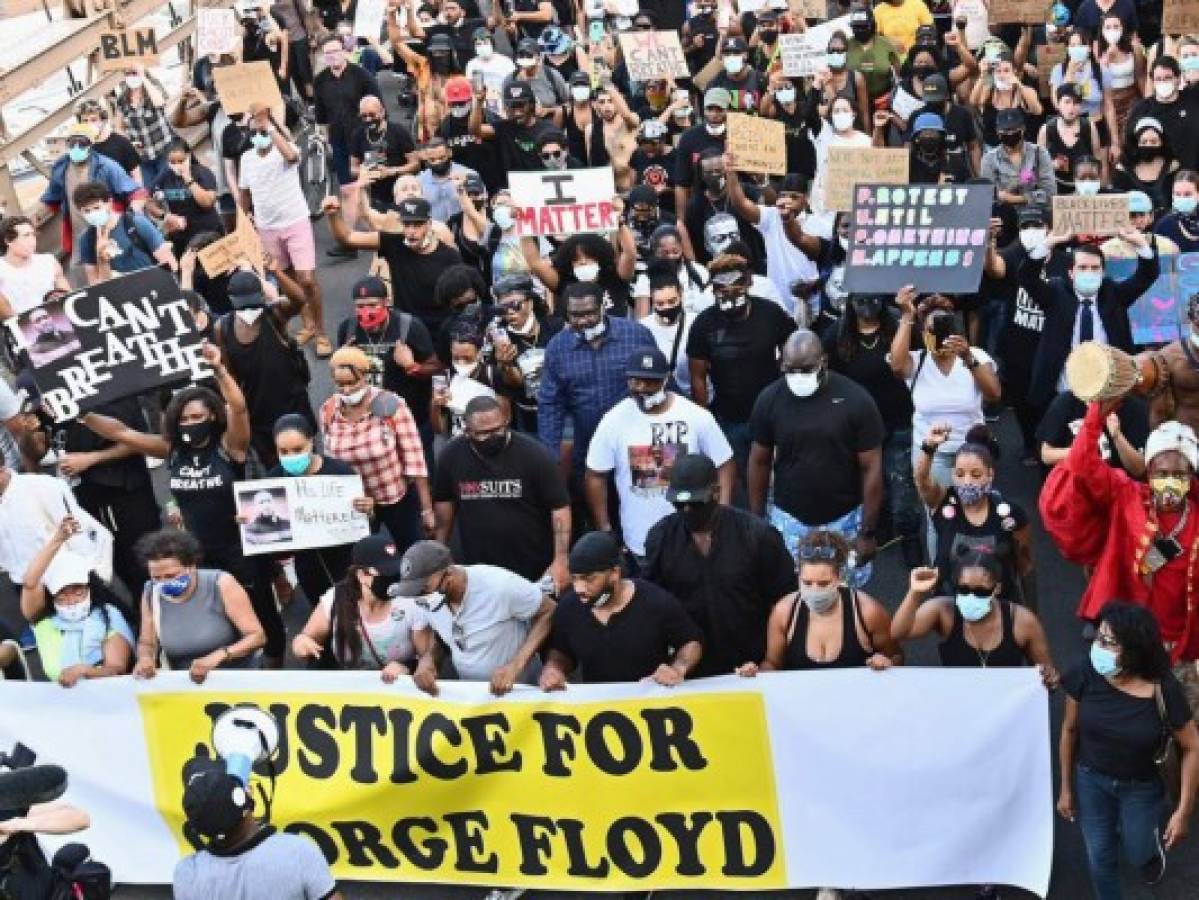 'Tú cambiaste el mundo', dice activista durante homenaje a George Floyd en EEUU 