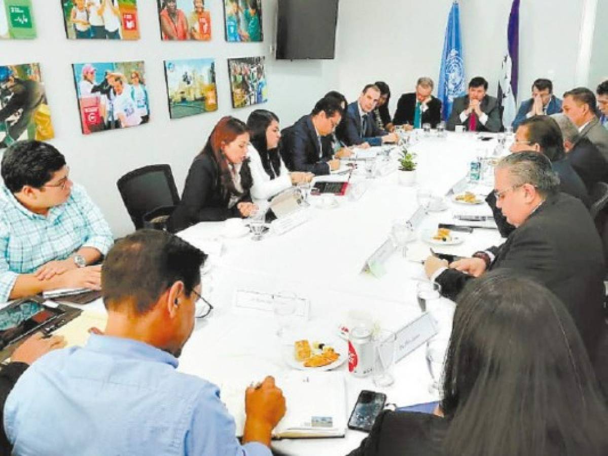 Exponen avances del diálogo nacional en Honduras