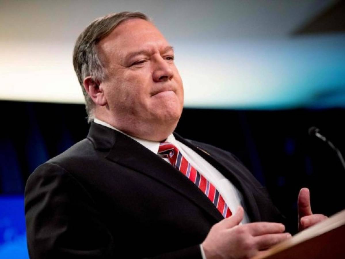 La TV china califica de 'alocadas' declaraciones de Pompeo sobre origen de coronavirus