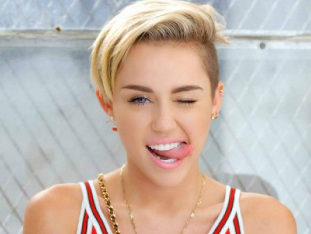Miley Cyrus se pelea con Dolce y Gabbana en Instagram