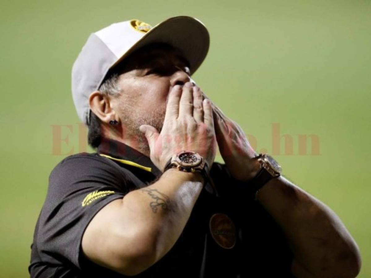 Rivales de los Dorados se aprovechan del 'efecto Maradona' y aumentan los precios