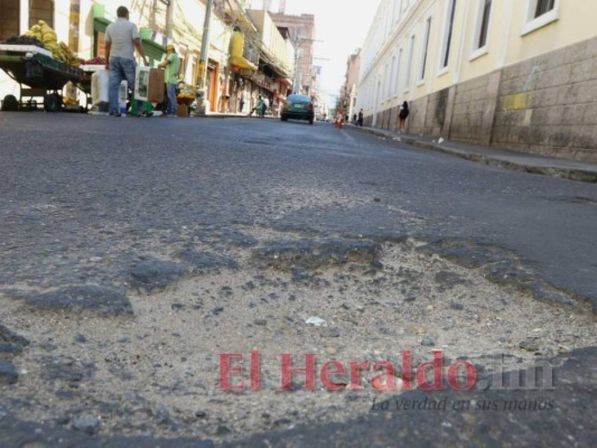 El centro histórico de la capital continúa entre los daños y el abandono